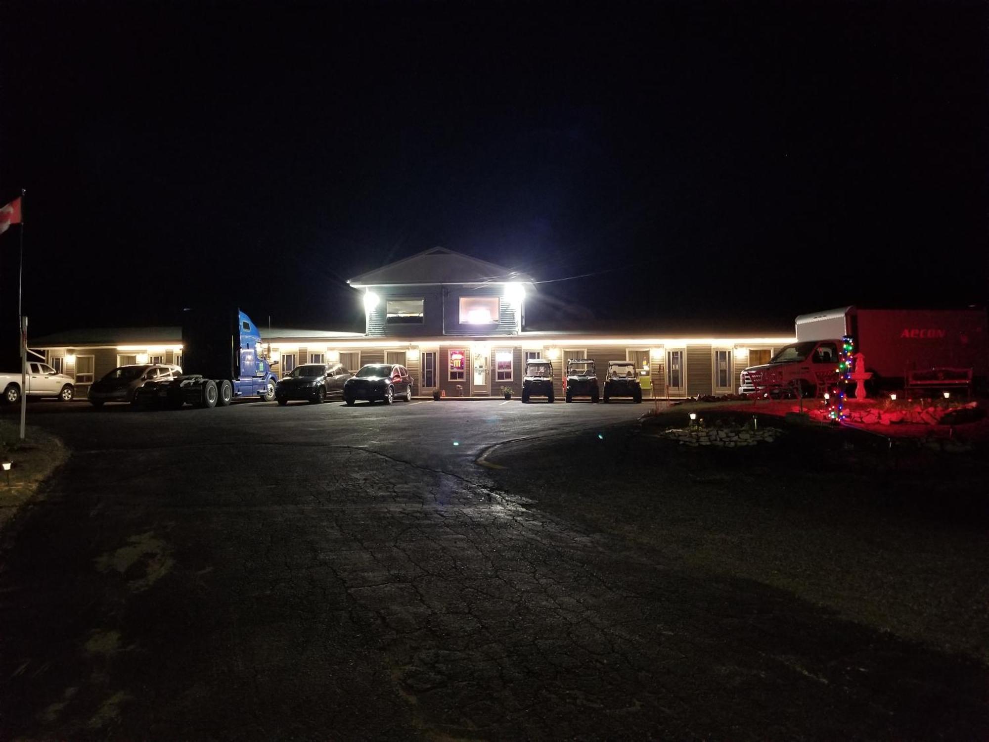 诺维克汽车旅馆 Coniston 外观 照片